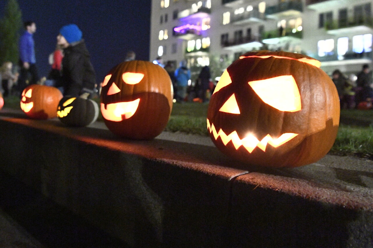 Undvik låtsasvapen vid Halloweenfirandet, uppmanar polisen.